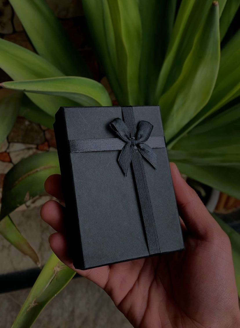 Elegant charm rounded necklace